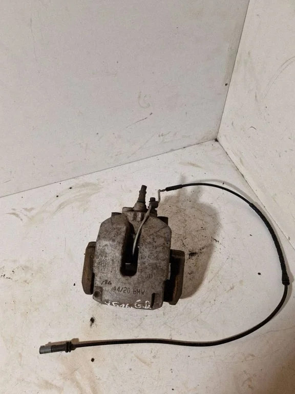 Rear brake caliper 4420