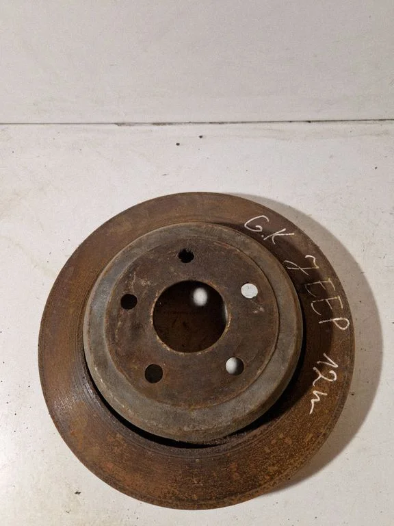 Aizmugurējais bremžu disks