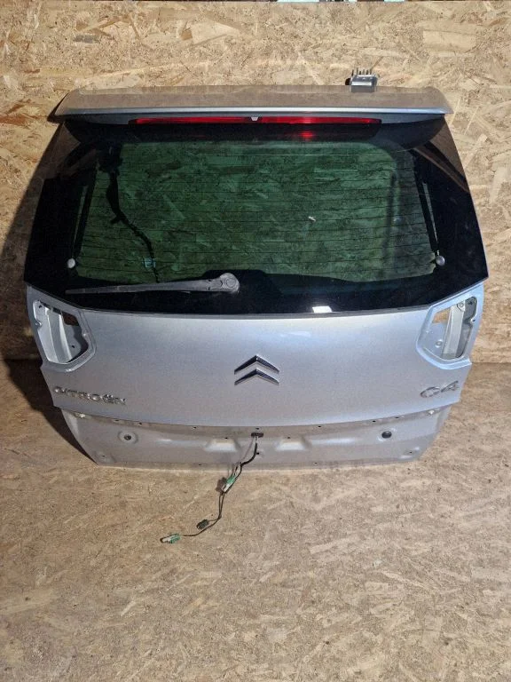Tailgate/trunk/boot lid