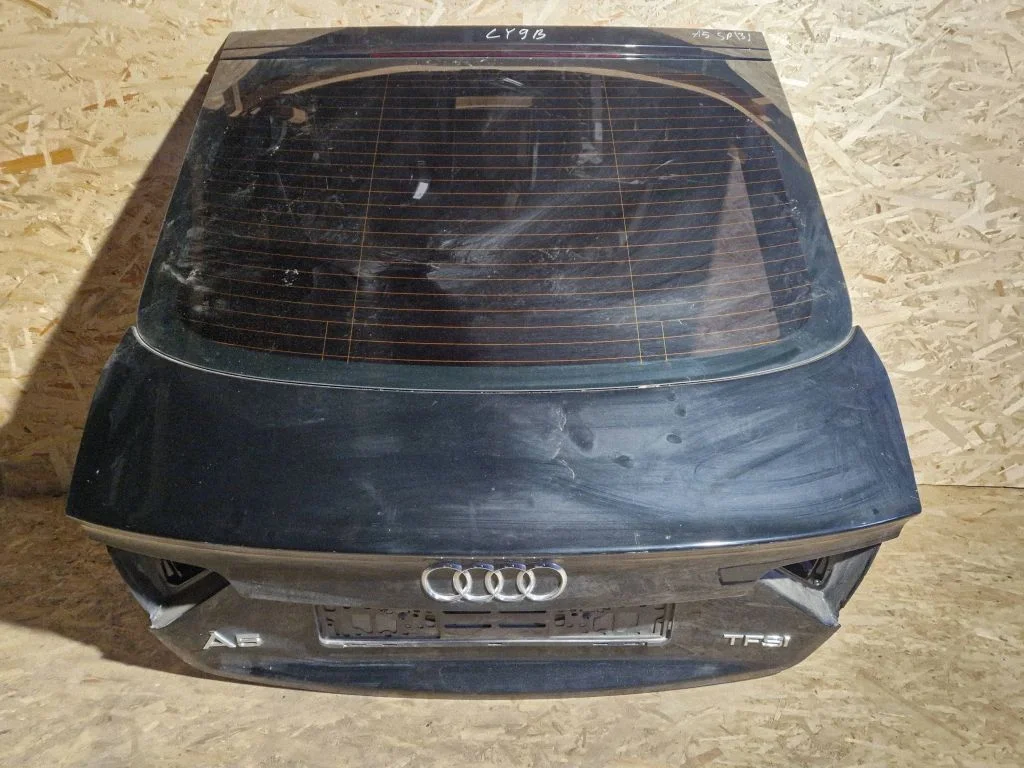 Tailgate/trunk/boot lid