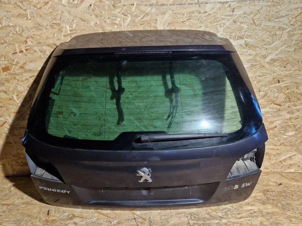 Tailgate/trunk/boot lid