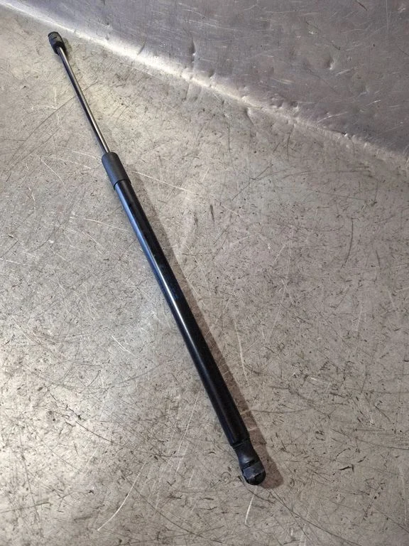 Tailgate/trunk strut/damper 3G9827550A