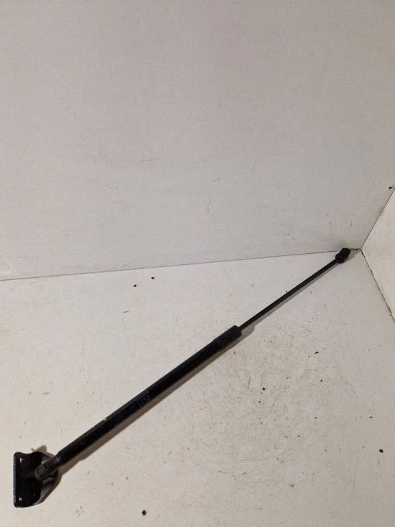 Tailgate/trunk strut/damper – Hyundai Tucson TL (2015-)