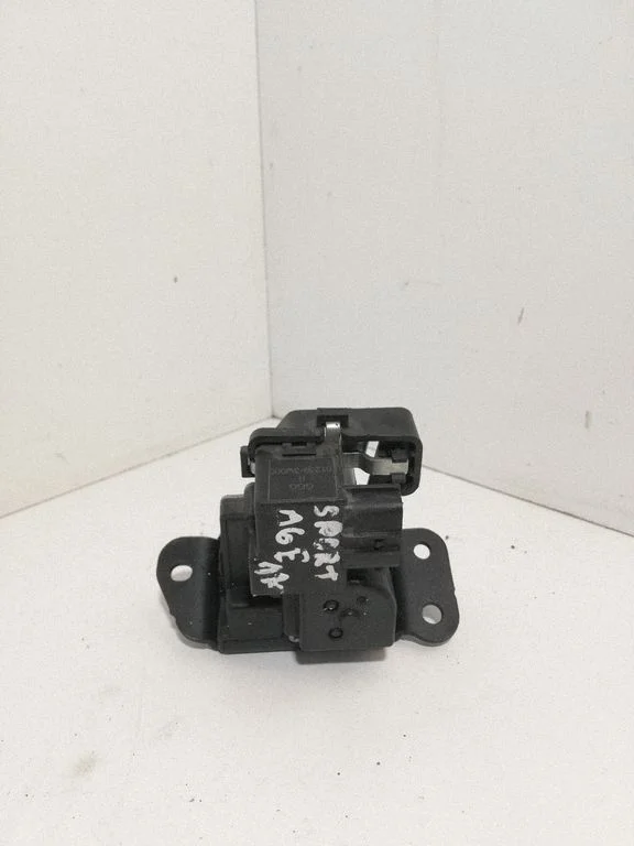 Tailgate/trunk/boot lock/catch/latch – KIA Sportage (2011-2016)