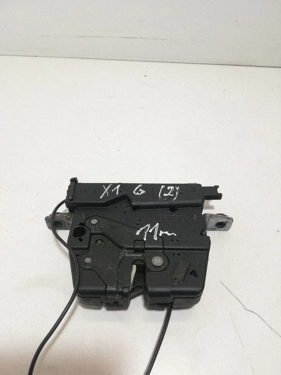 Tailgate/trunk/boot lock/catch/latch 912781105