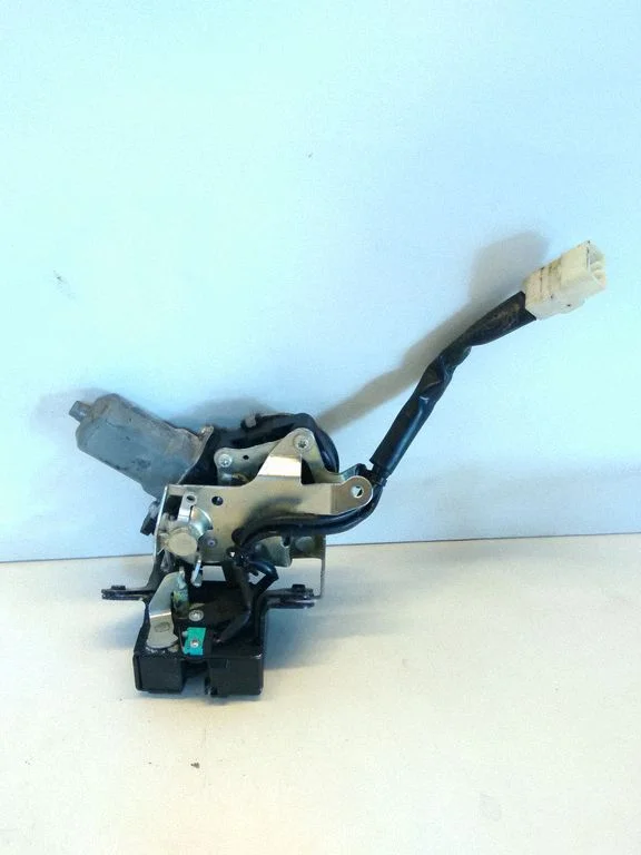 Tailgate/trunk/boot lock/catch/latch 41231010130