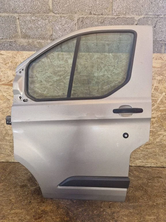 Front door – Ford Transit Custom (2013-2023)