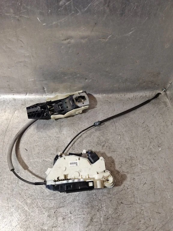 Front door lock 1S1837015B