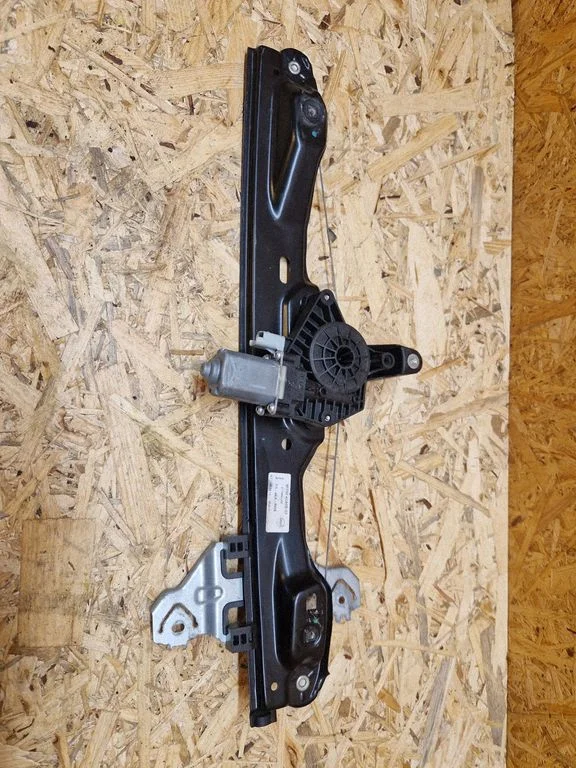 Front door window regulator with motor 807004EA0B03