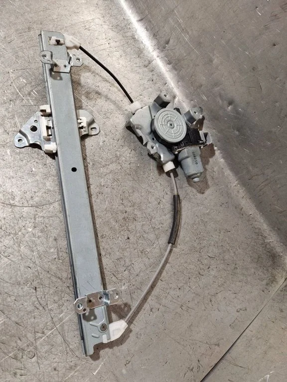 Front door window regulator with motor 80730JX30C