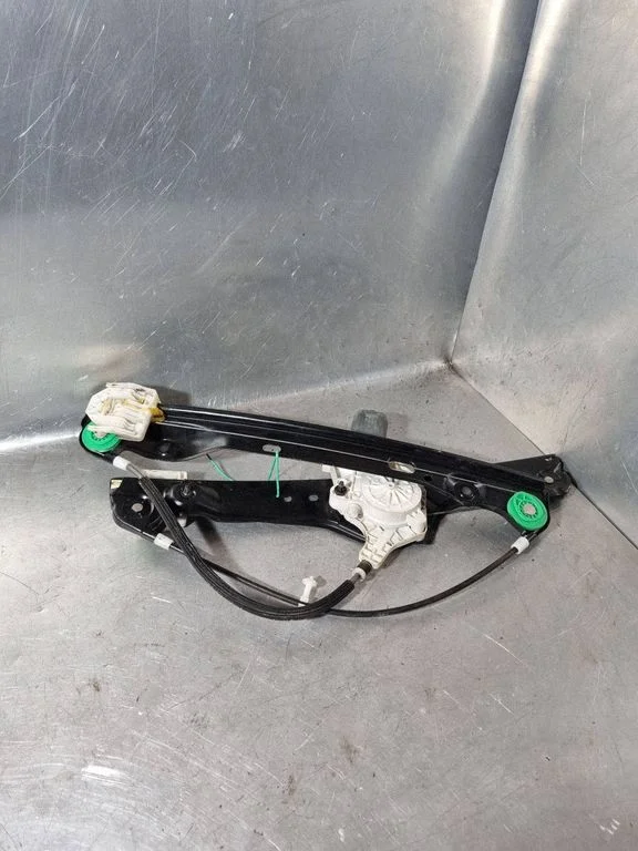 Front door window regulator with motor 0130822226