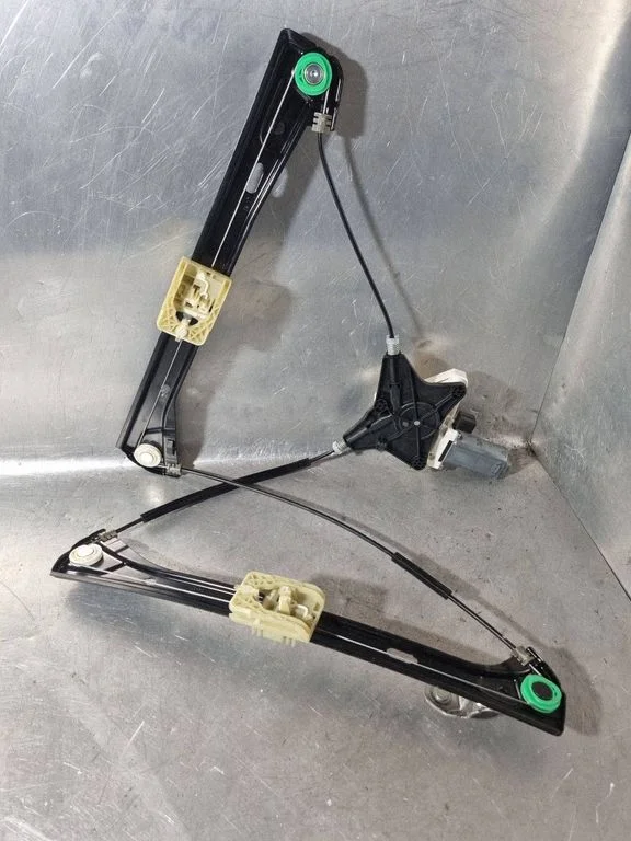 Front door window regulator with motor – Volkswagen Passat CC (2008-2016)