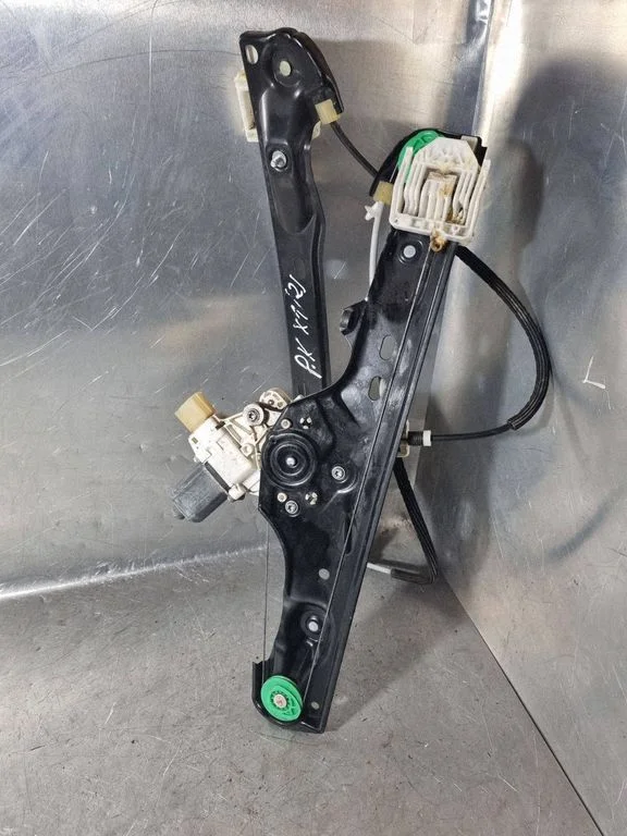 Front door window regulator with motor 0130822226