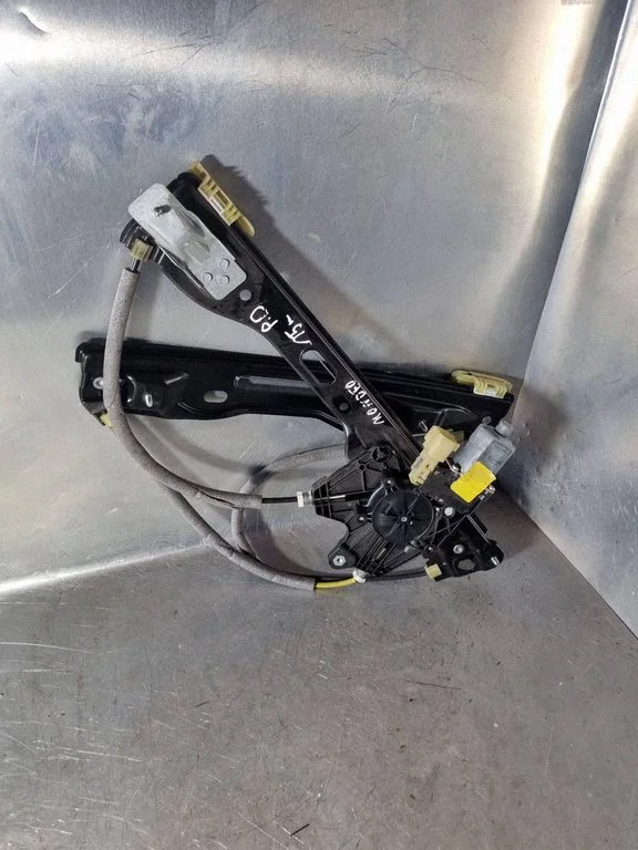 Front door window regulator with motor – Ford Mondeo MK V (2014-)