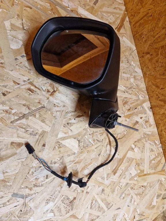 Front door electric wing mirror E20308199