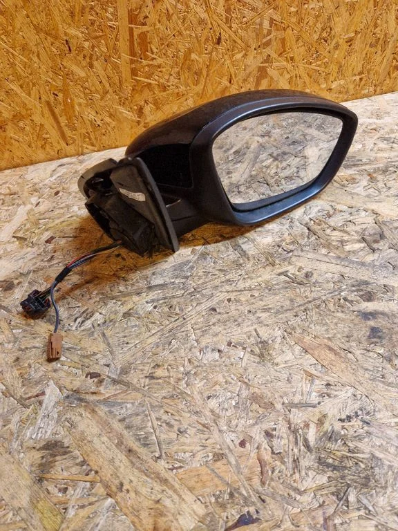 Esiukse elektriline välispeegel 98088639XT