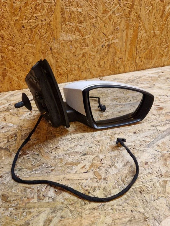 Front door electric wing mirror – Volkswagen Polo V 6R (2009-2017)
