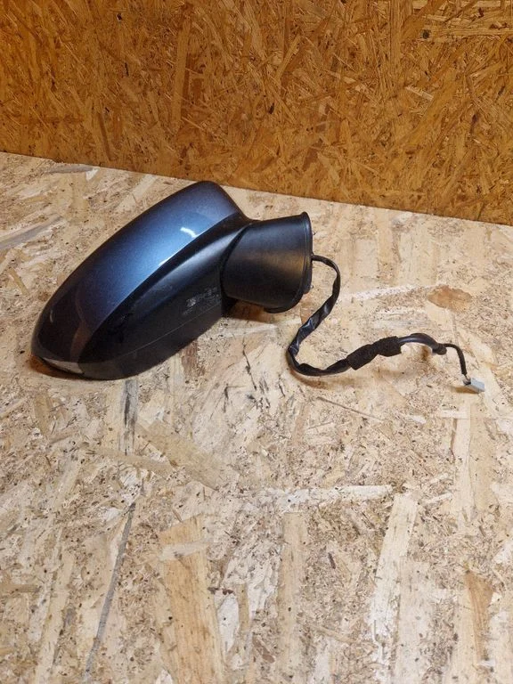 Front door electric wing mirror E4024038