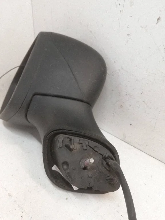 Esiukse elektriline välispeegel – Renault Clio IV (2012-2019)