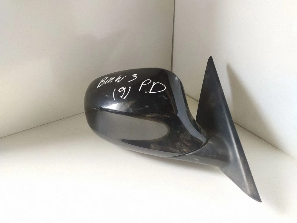 Front door electric wing mirror 021017