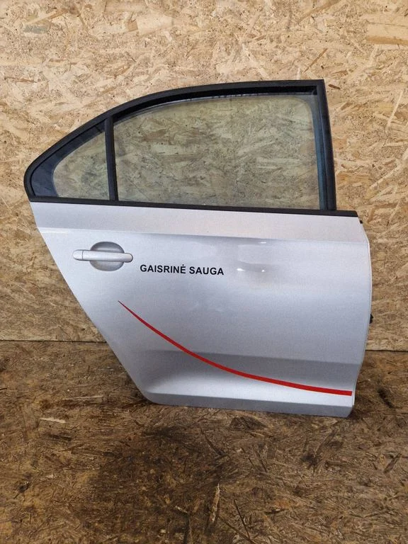 Rear door – right