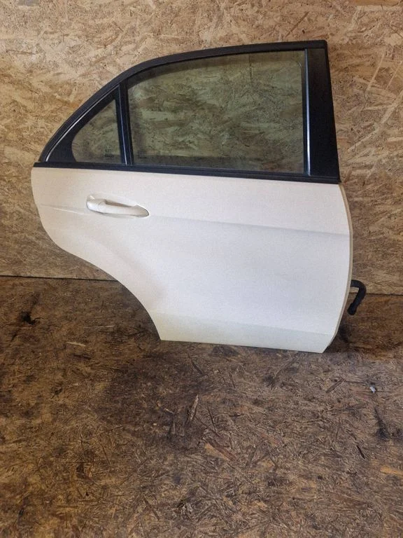 Tagauks A2128204085