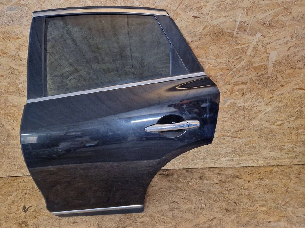 Rear door – left