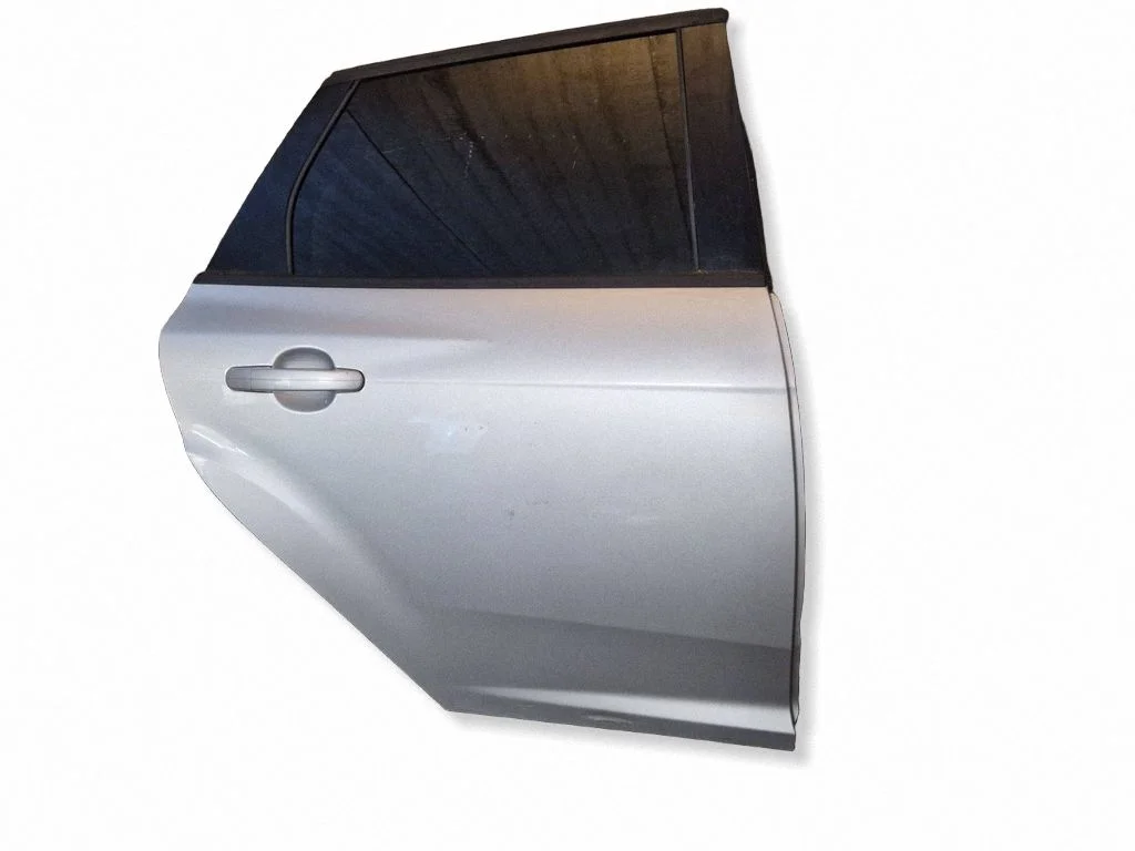 Rear door – right