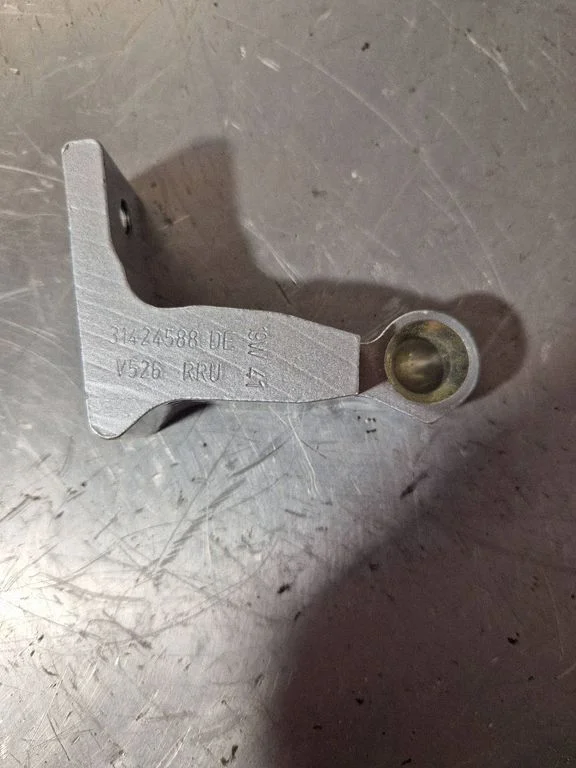 Rear door upper hinge – Volvo XC90 (2014-)