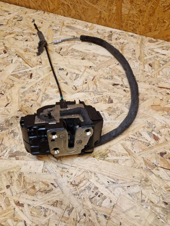 Tagaukse lukk 3508H