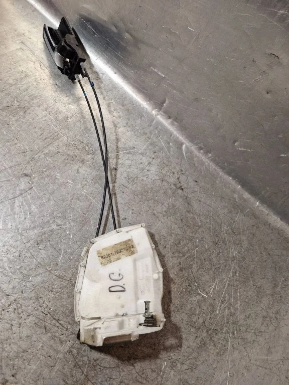 Rear door lock 8230179J21