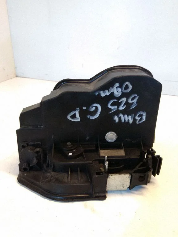 Rear door lock 7202148
