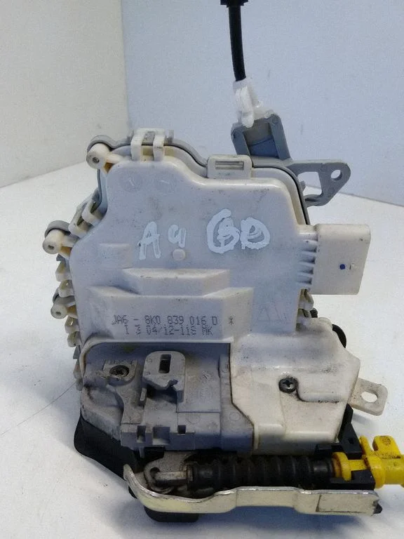Rear door lock – Audi A4 Allroad B8 (2008-2016)