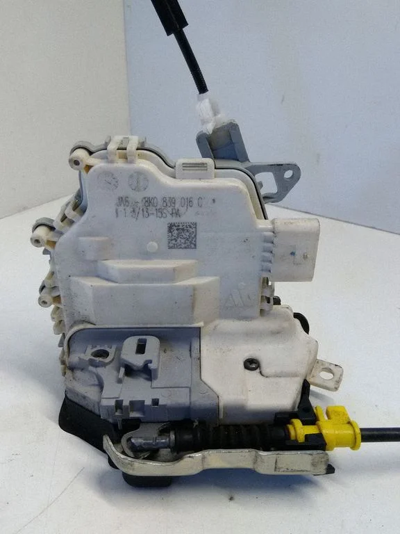 Rear door lock – Audi A4 Allroad B8 (2008-2016)