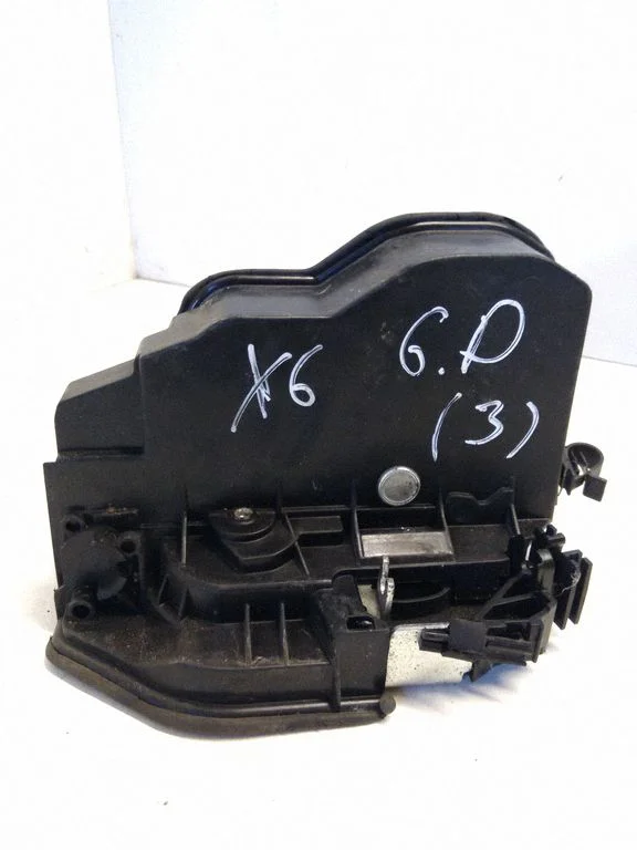 Rear door lock 7276686