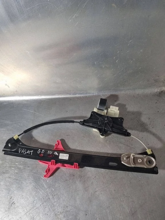 Rear door window regulator with motor 3G9839462B