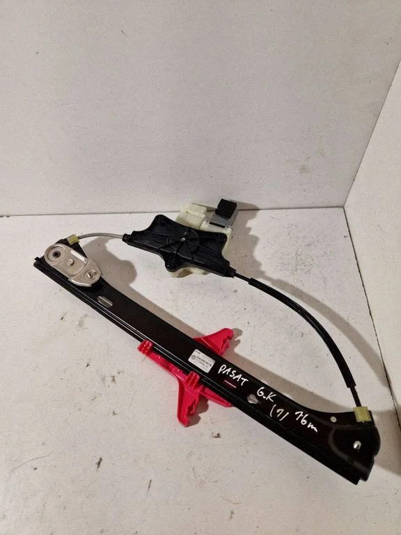 Rear door window regulator with motor 3C9839461B