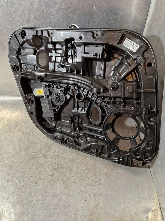 Rear door window regulator with motor 31378594
