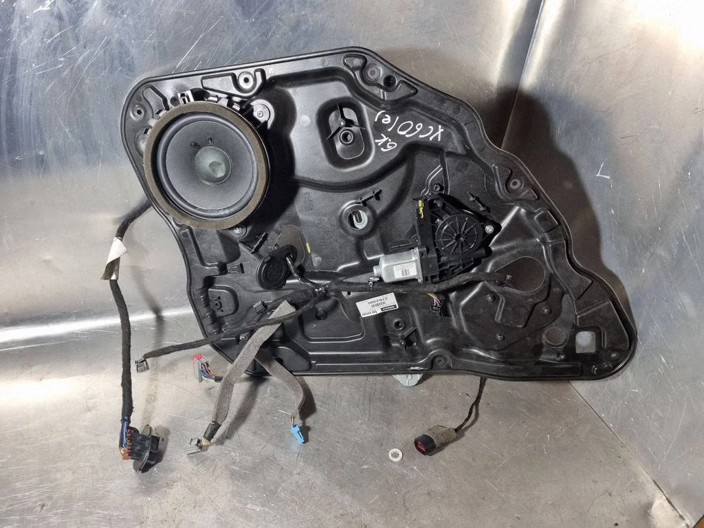 Rear door window regulator with motor 2783300