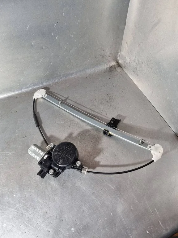 Rear door window regulator with motor – Mazda 6 (2008-2013)