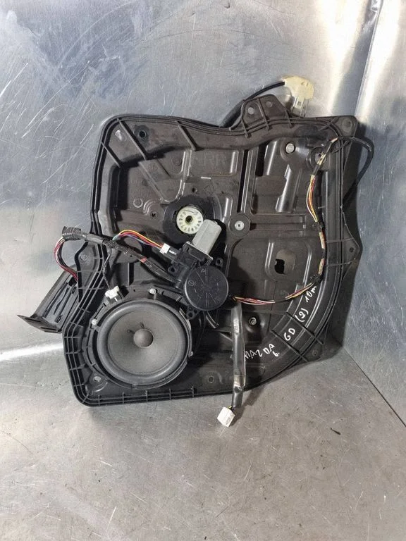 Rear door window regulator with motor – Mazda 6 (2008-2013)