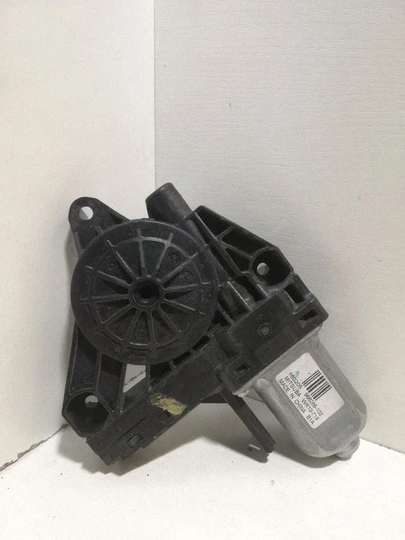 Rear door window regulator motor – Volvo S60 (2014-2018)