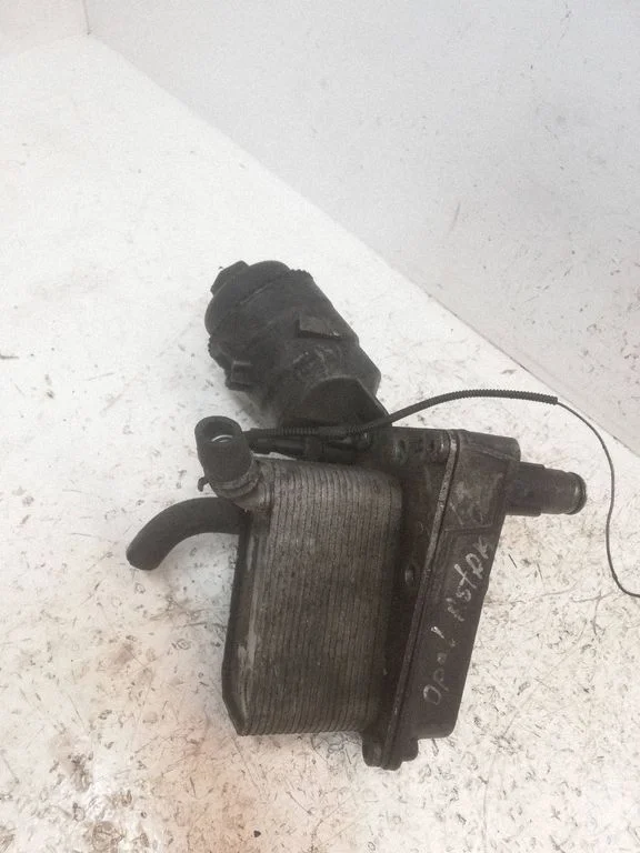 Oil filter mounting bracket – Opel Astra H (2004-2012)
