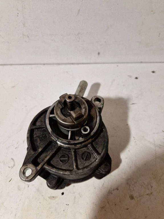 Vaakumpump A6462300263