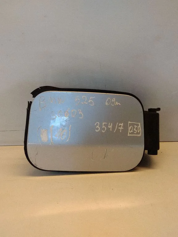 Fuel tank cap – BMW 5 Series E60 E61 (2004-2010)