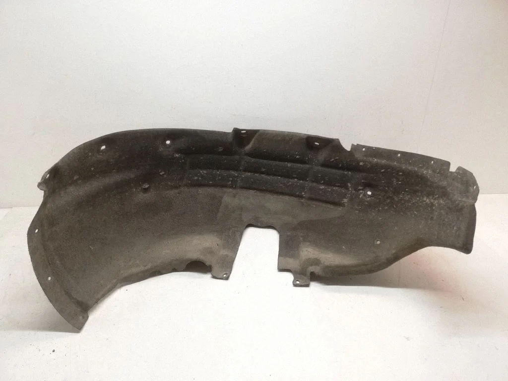 Rear arch fender liner splash guards – left