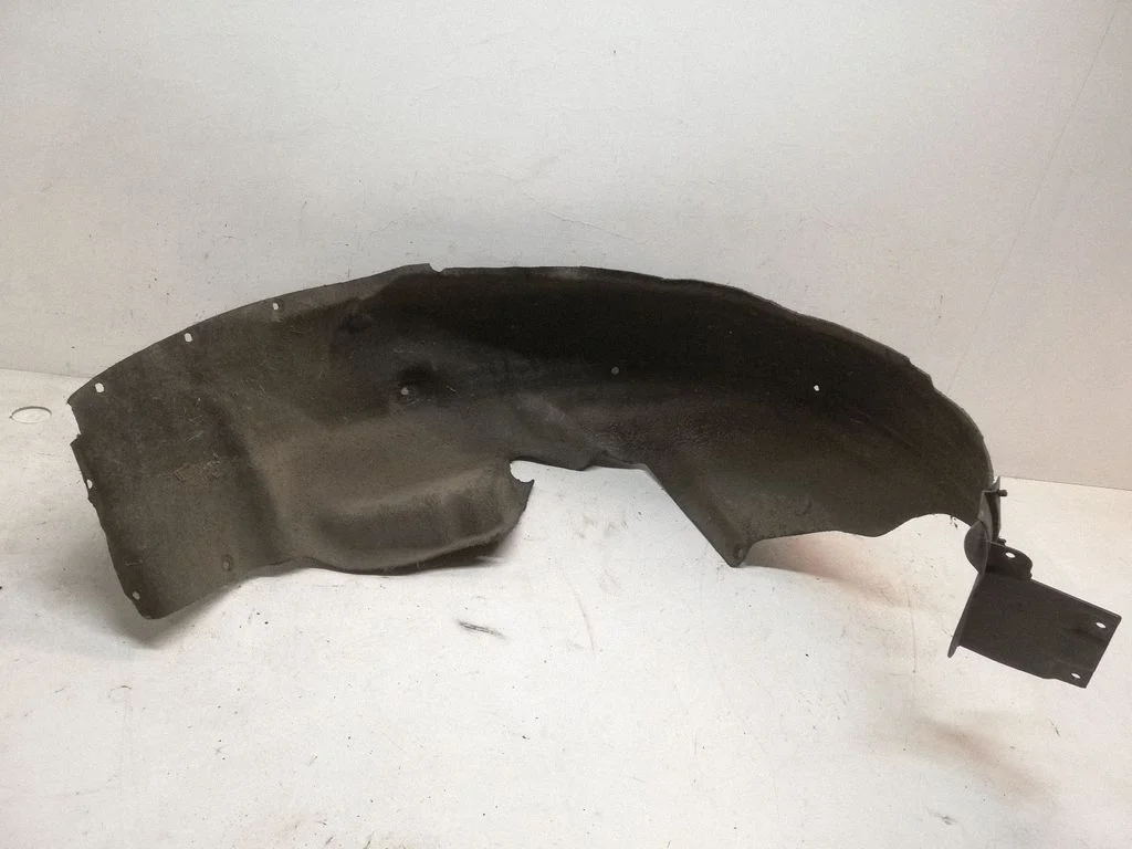 Rear arch fender liner splash guards – right