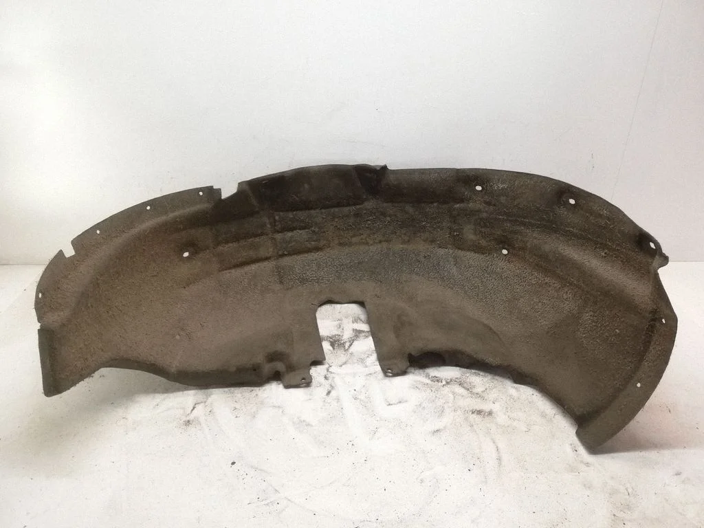 Rear arch fender liner splash guards – right