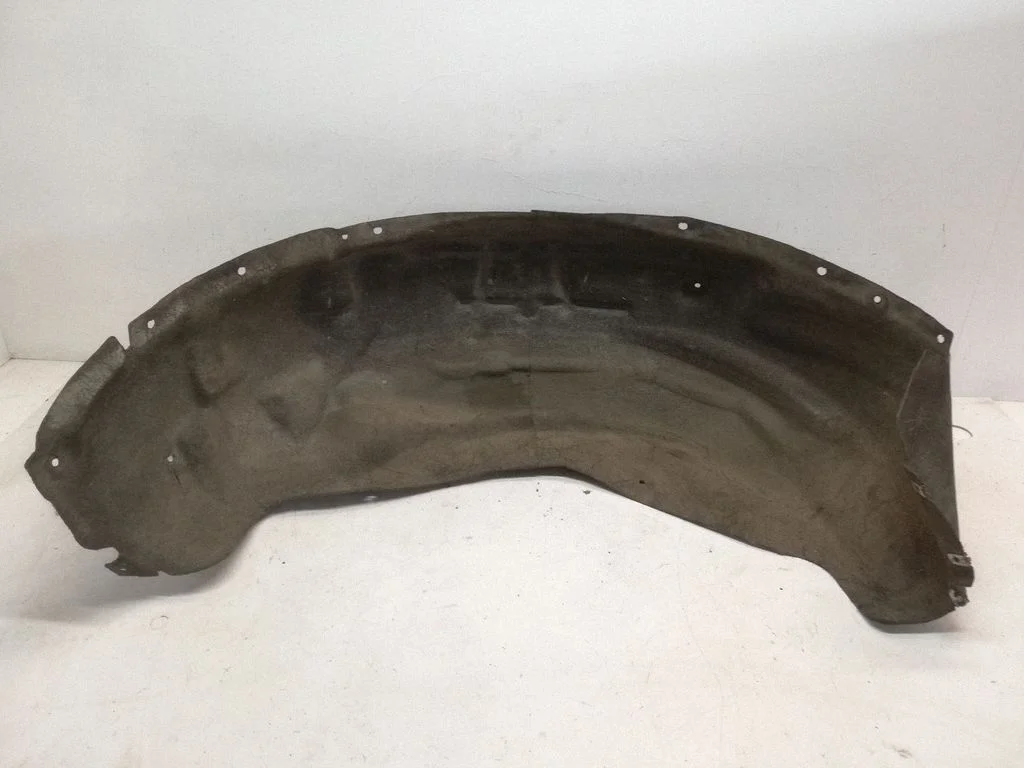 Rear arch fender liner splash guards – right