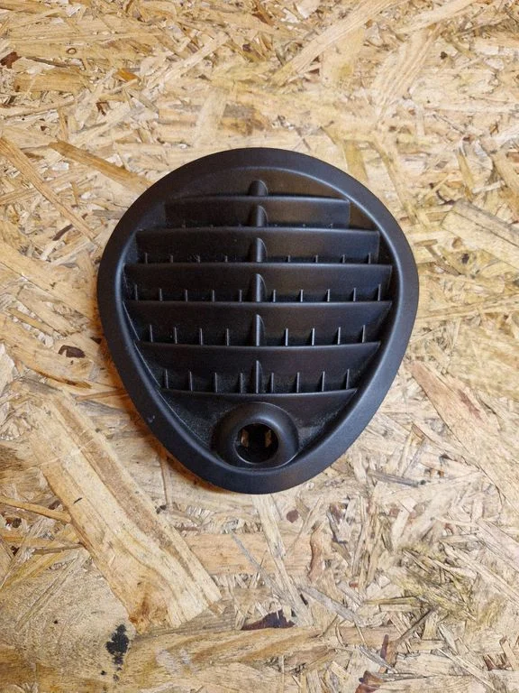 Dash center air vent grill – Mini Cooper Countryman R60 (2011-2016)